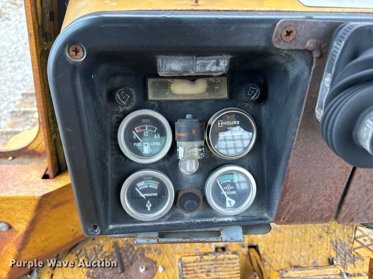 image for item DP6826 1982 Fiat-Allis 10-C dozer