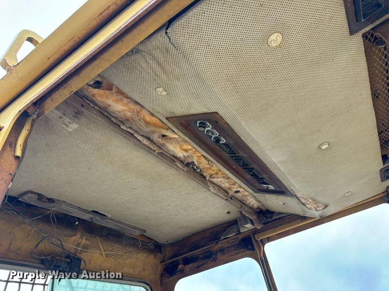 image for item DP6826 1982 Fiat-Allis 10-C dozer