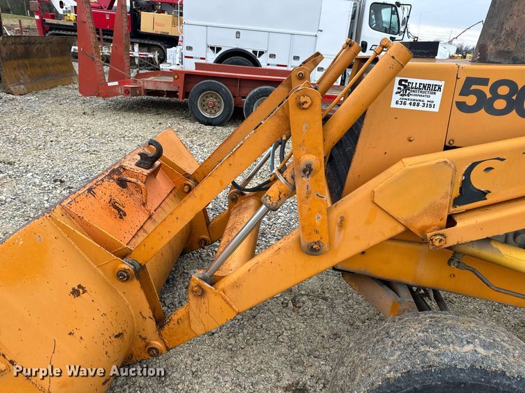 image for item DP6827 1978 Case 580C backhoe