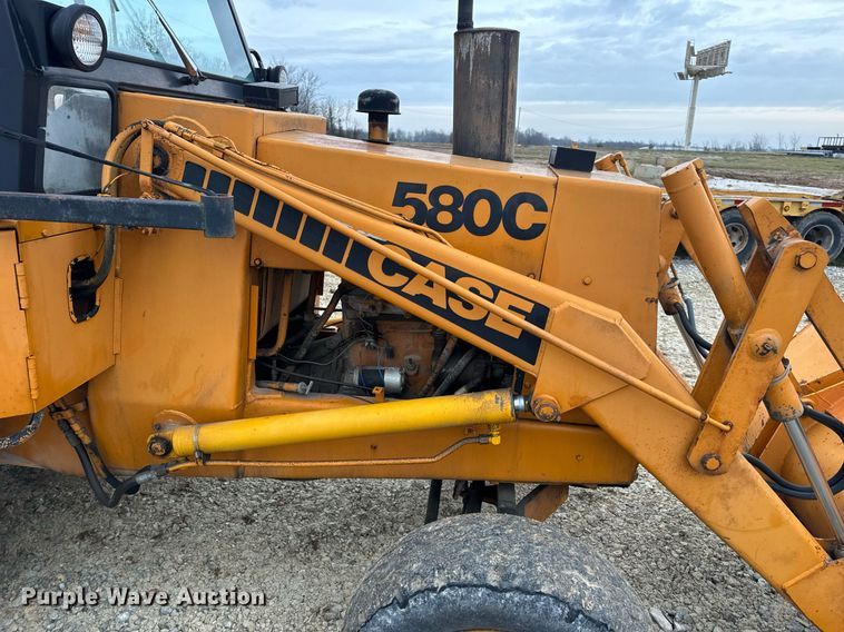 image for item DP6827 1978 Case 580C backhoe