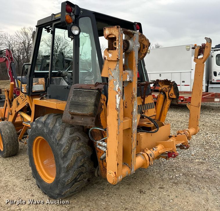 image for item DP6827 1978 Case 580C backhoe