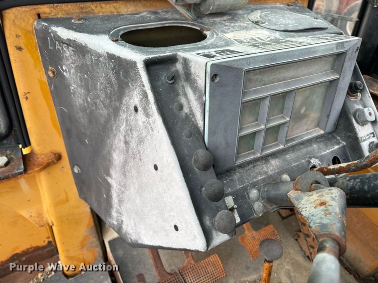 image for item DP6827 1978 Case 580C backhoe