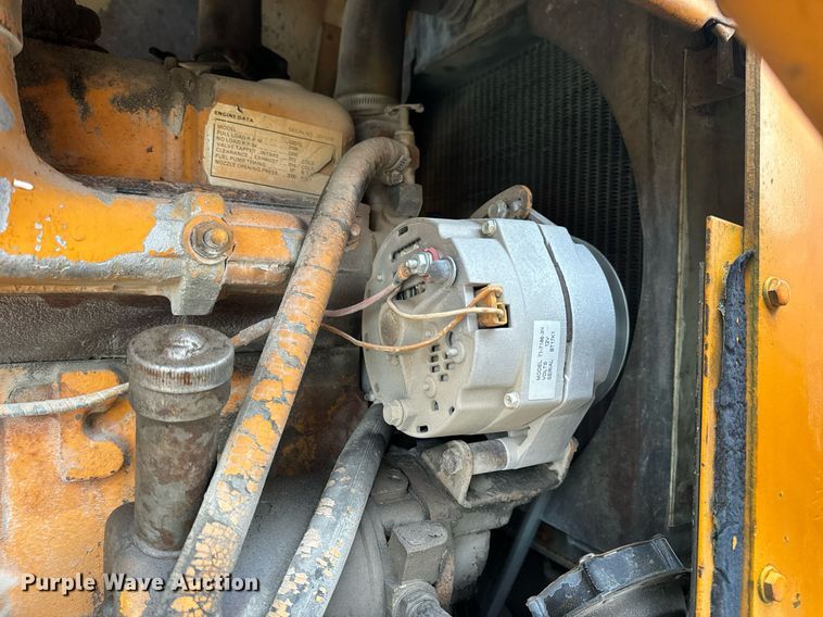 image for item DP6827 1978 Case 580C backhoe