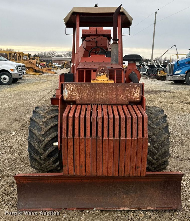 image for item DP6828 2000 Ditch Witch 8020T rock saw