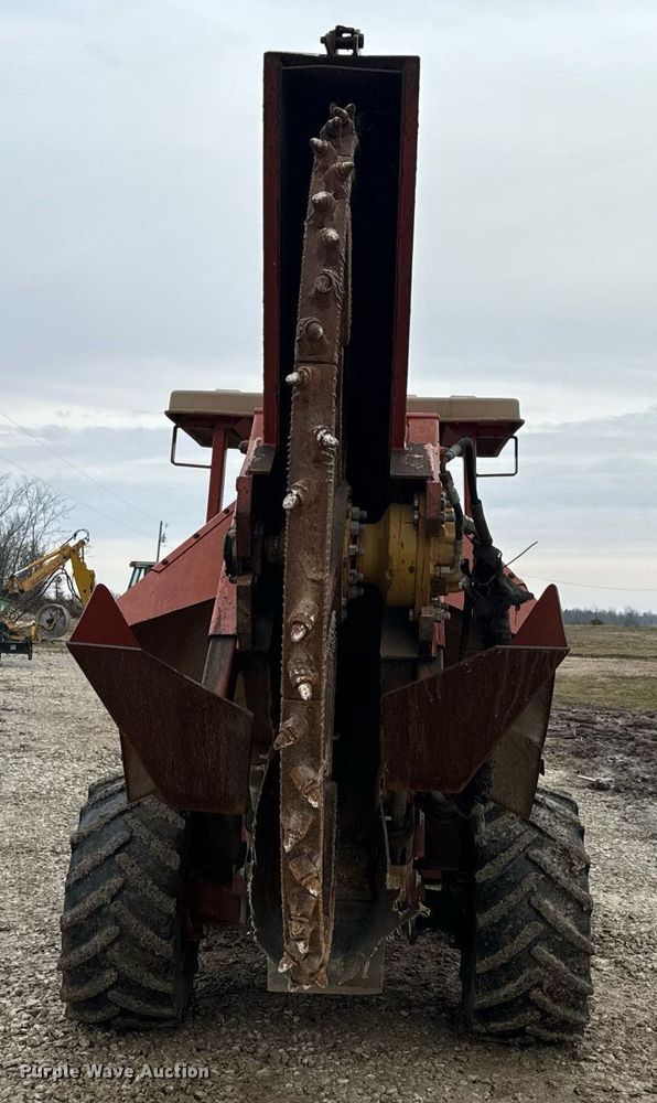 image for item DP6828 2000 Ditch Witch 8020T rock saw