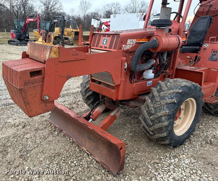 image for item DP6828 2000 Ditch Witch 8020T rock saw