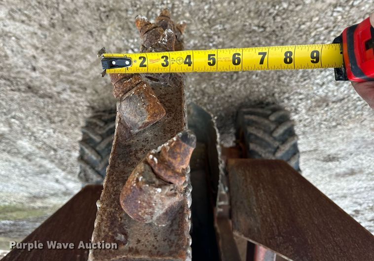 image for item DP6828 2000 Ditch Witch 8020T rock saw