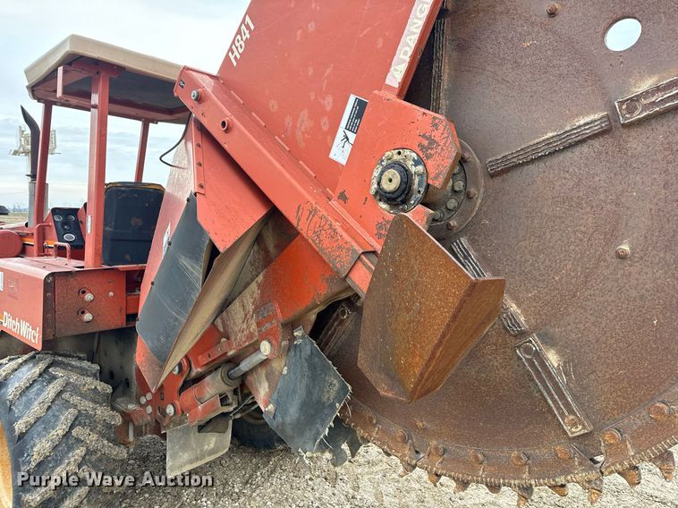 image for item DP6828 2000 Ditch Witch 8020T rock saw