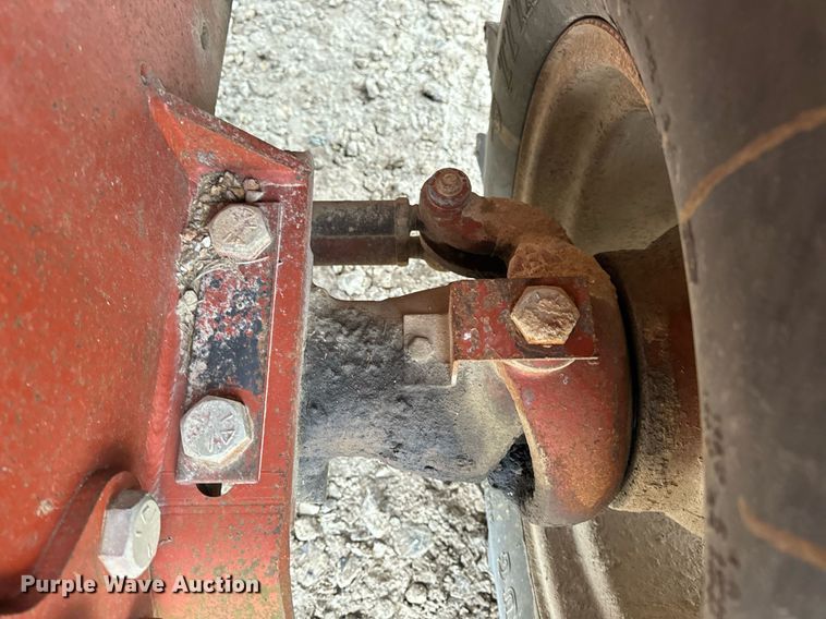 image for item DP6828 2000 Ditch Witch 8020T rock saw