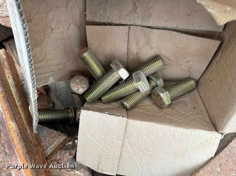 image for item DP6828 2000 Ditch Witch 8020T rock saw