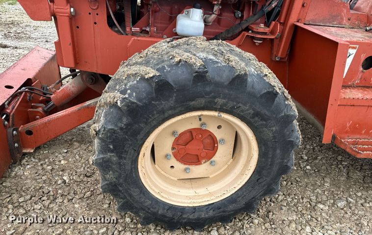 image for item DP6828 2000 Ditch Witch 8020T rock saw