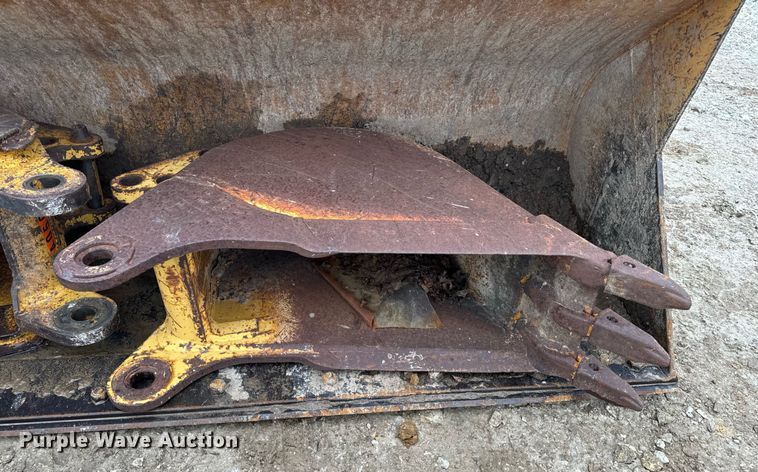 image for item DP6829 1996 Case 580 Super L backhoe