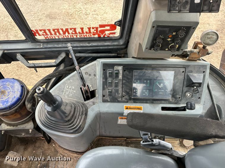 image for item DP6829 1996 Case 580 Super L backhoe