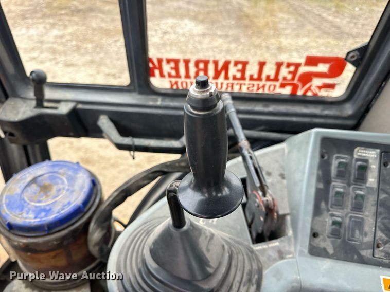 image for item DP6829 1996 Case 580 Super L backhoe