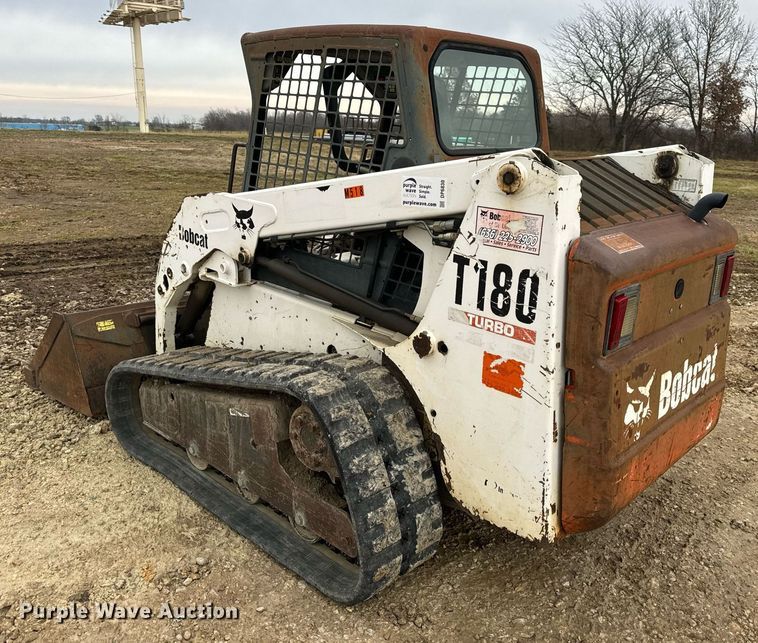 image for item DP6830 2005 Bobcat  T180  tracked skid steer loader
