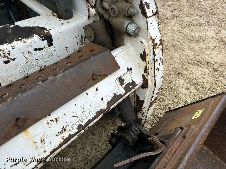 image for item DP6830 2005 Bobcat  T180  tracked skid steer loader