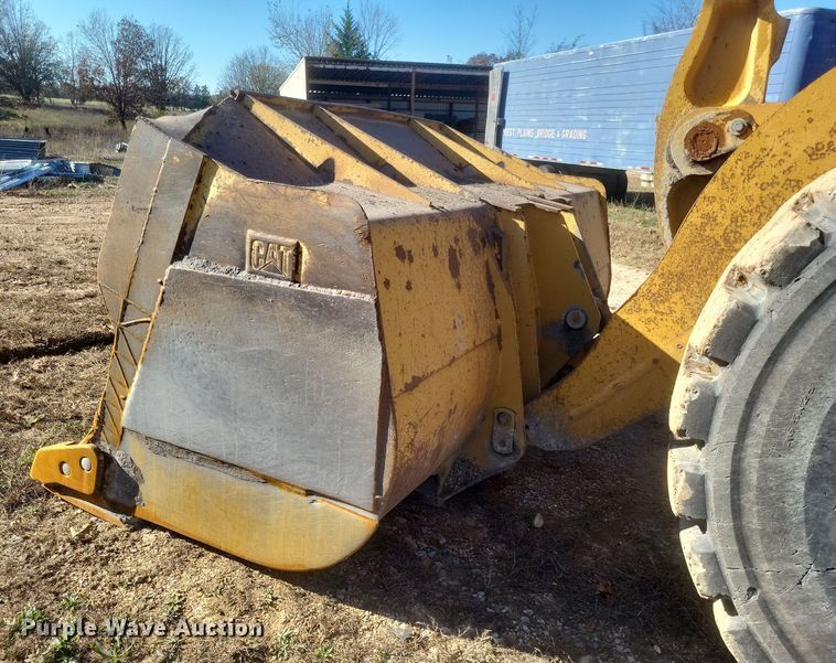 image for item DQ3754 2004 Caterpillar 972G Series II wheel loader