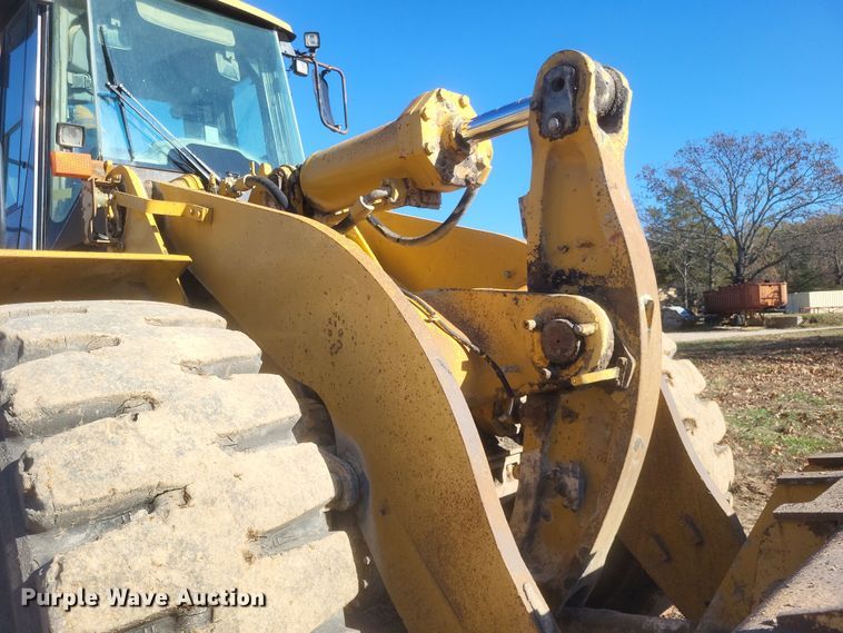 image for item DQ3754 2004 Caterpillar 972G Series II wheel loader