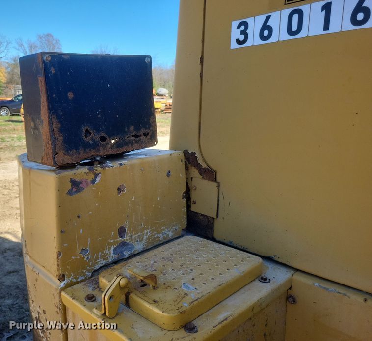 image for item DQ3754 2004 Caterpillar 972G Series II wheel loader