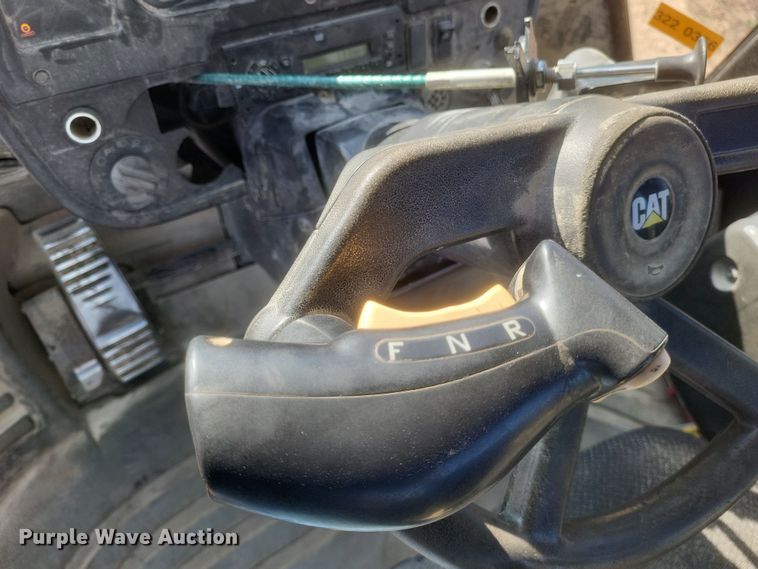 image for item DQ3754 2004 Caterpillar 972G Series II wheel loader