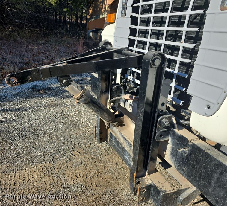 image for item DQ5340 1986 Ford L8000 dump truck