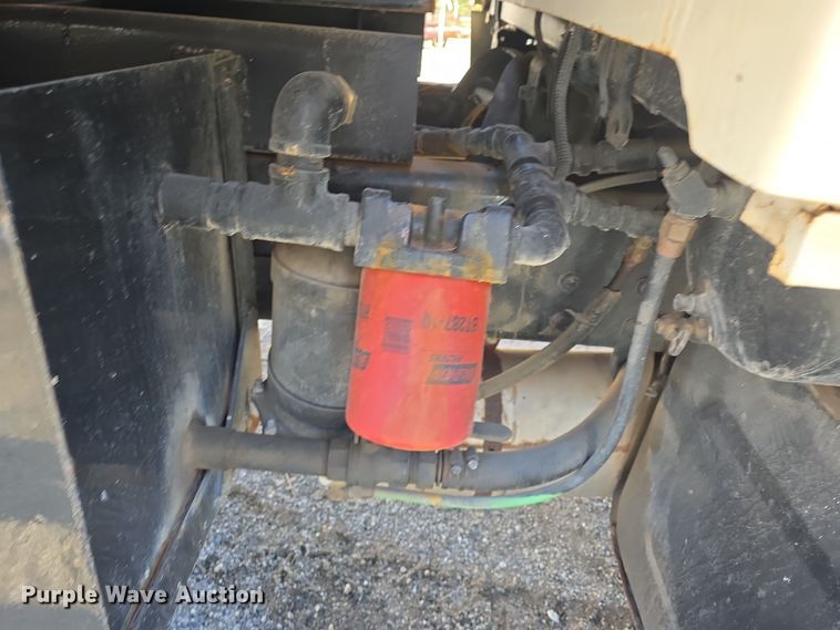 image for item DQ5340 1986 Ford L8000 dump truck