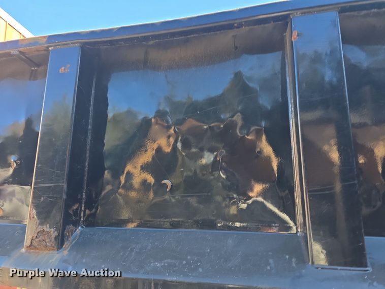 image for item DQ5340 1986 Ford L8000 dump truck