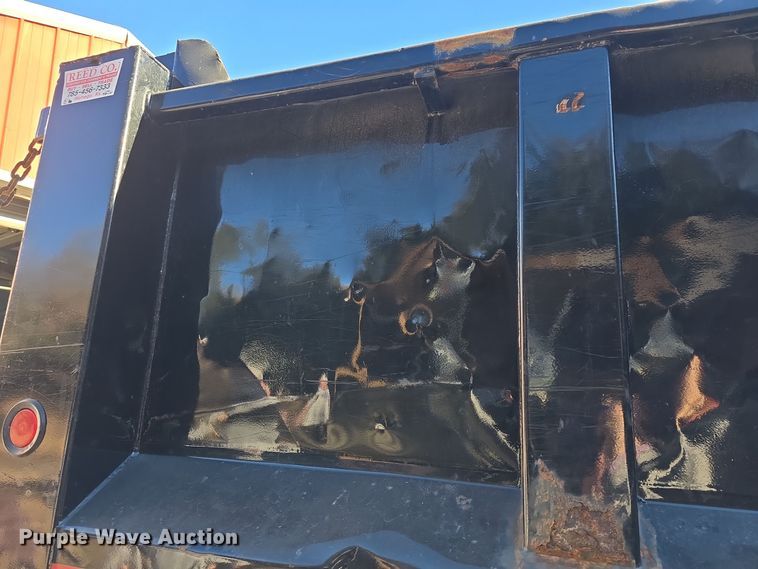 image for item DQ5340 1986 Ford L8000 dump truck