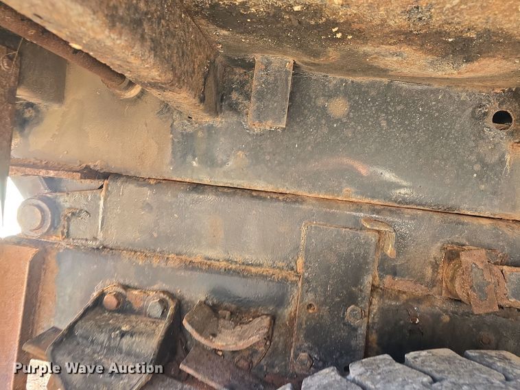 image for item DQ5340 1986 Ford L8000 dump truck