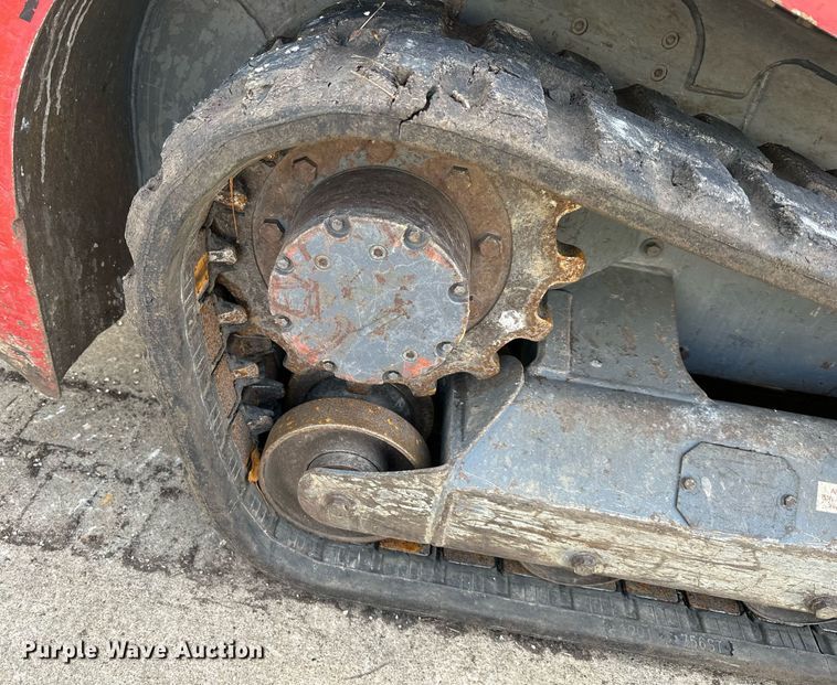 image for item DQ6560 2009 Takeuchi TL120 tracked skid steer loader