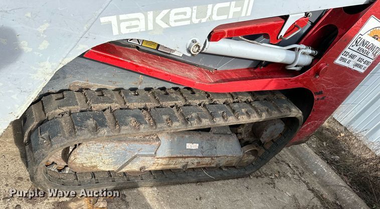 image for item DQ6560 2009 Takeuchi TL120 tracked skid steer loader