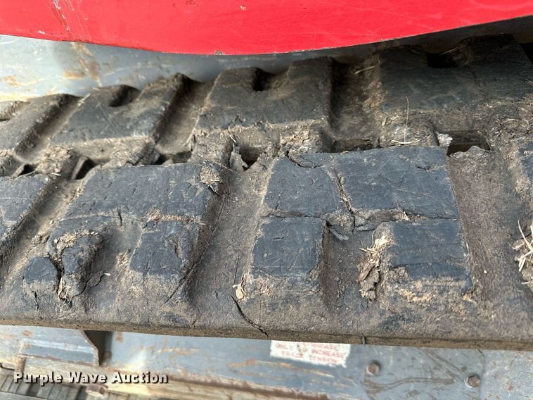 image for item DQ6560 2009 Takeuchi TL120 tracked skid steer loader