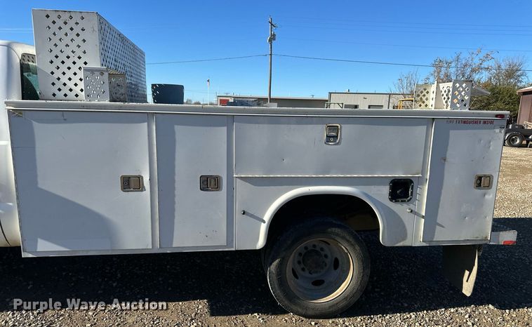 image for item DS3309 2011 Ford F450 Super Duty utility / service truck