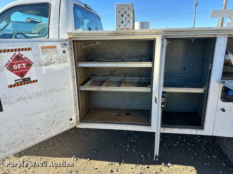 image for item DS3336 2012 Ford F450 Super Duty utility / service truck