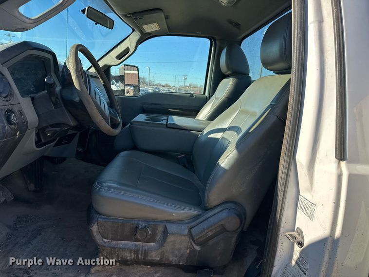 image for item DS3336 2012 Ford F450 Super Duty utility / service truck