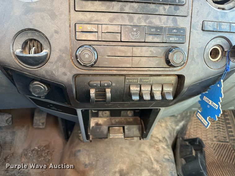 image for item DS3336 2012 Ford F450 Super Duty utility / service truck