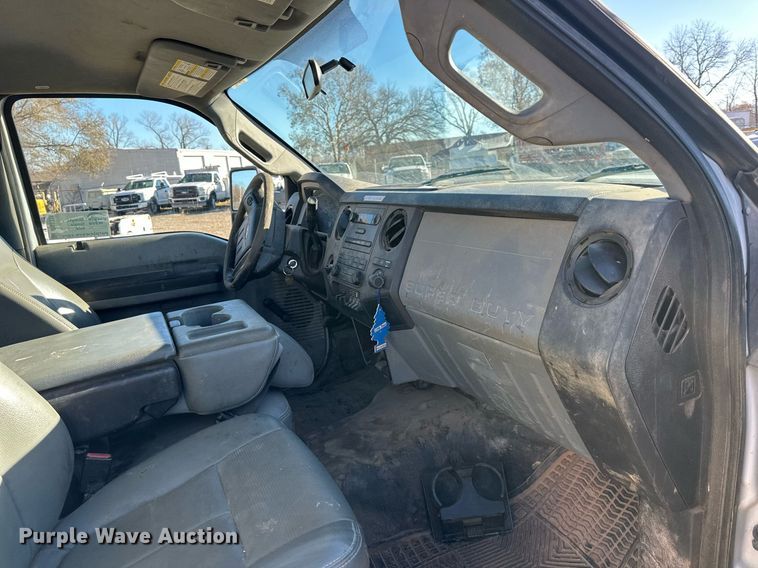 image for item DS3336 2012 Ford F450 Super Duty utility / service truck