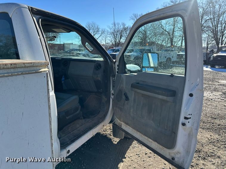 image for item DS3336 2012 Ford F450 Super Duty utility / service truck