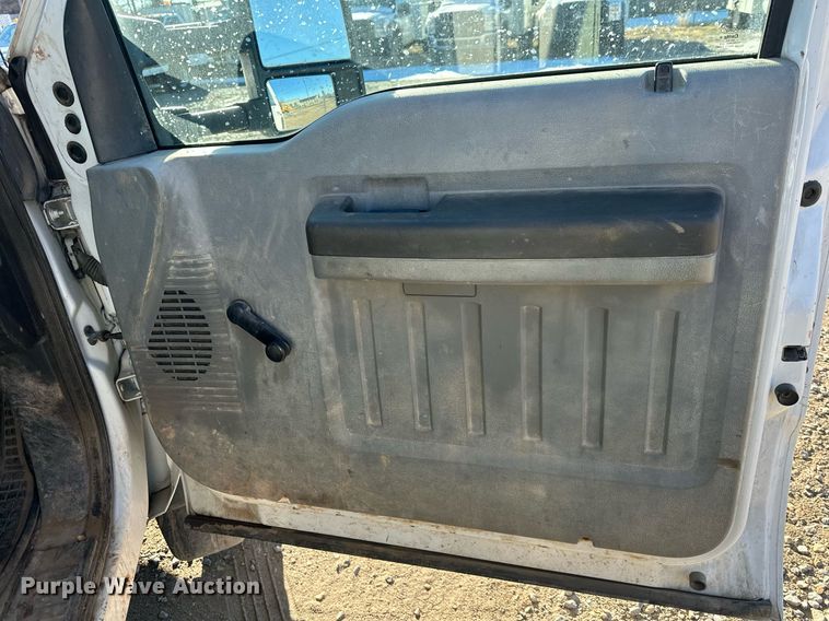 image for item DS3336 2012 Ford F450 Super Duty utility / service truck