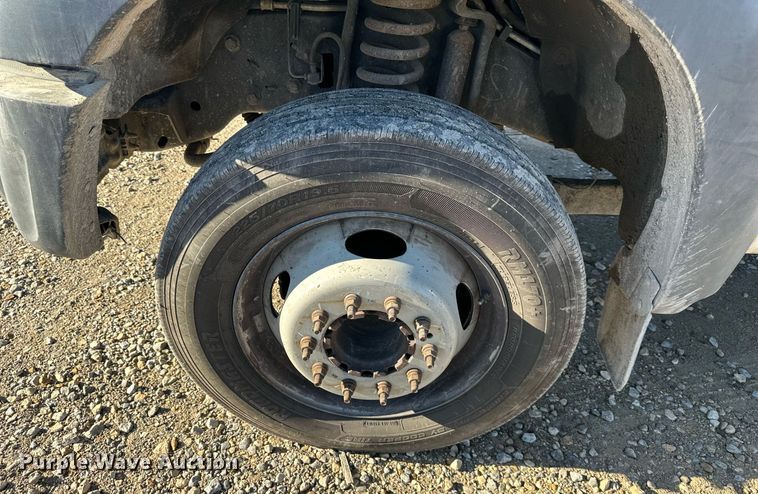 image for item DS3336 2012 Ford F450 Super Duty utility / service truck