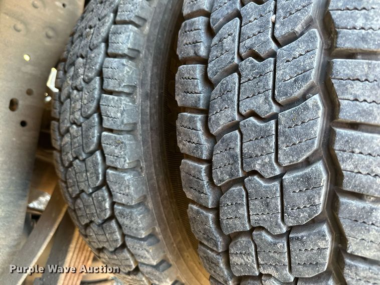 image for item DS3336 2012 Ford F450 Super Duty utility / service truck