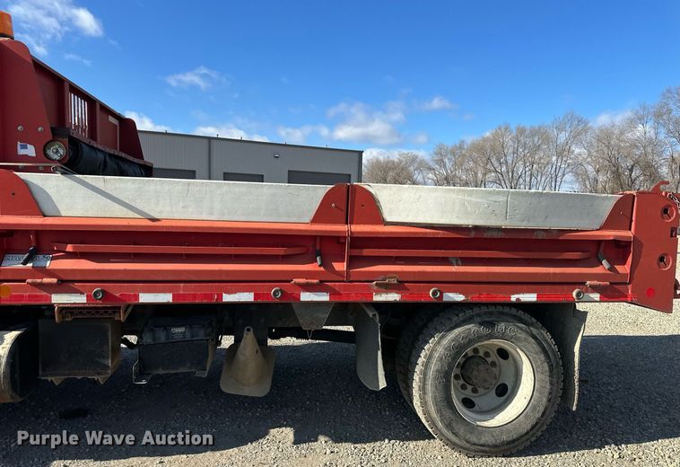 image for item DS3339 2012 Ford F750 Super Duty dump truck