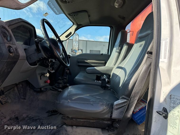 image for item DS3339 2012 Ford F750 Super Duty dump truck