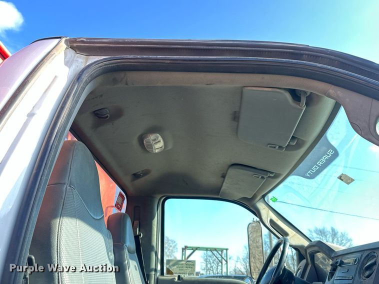 image for item DS3339 2012 Ford F750 Super Duty dump truck