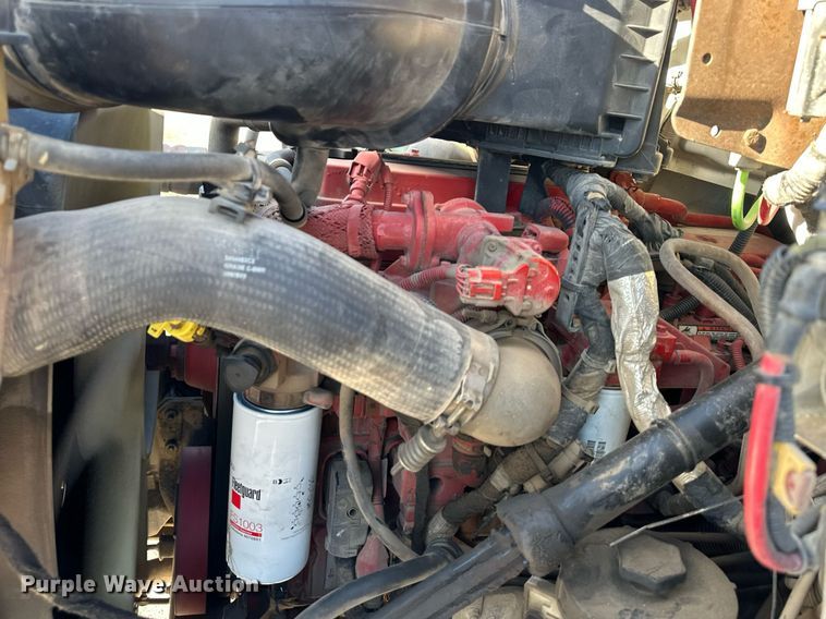 image for item DS3339 2012 Ford F750 Super Duty dump truck