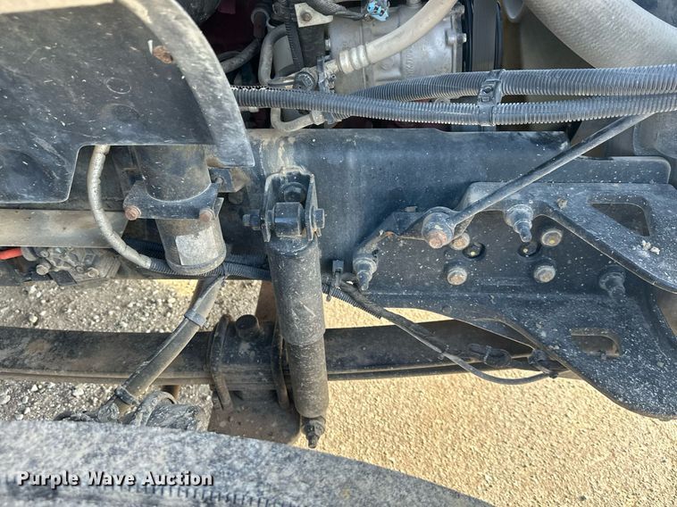 image for item DS3339 2012 Ford F750 Super Duty dump truck