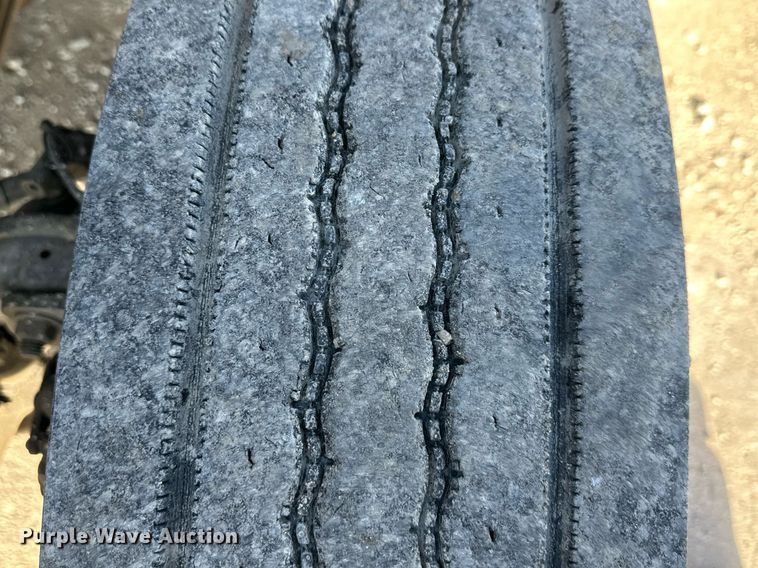 image for item DS3339 2012 Ford F750 Super Duty dump truck