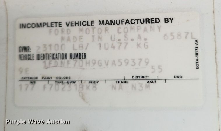 image for item DS5178 1986 Ford F700 utility / service truck