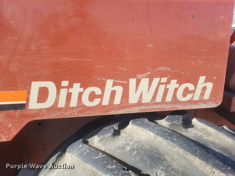 image for item DS5180 1992 Ditch Witch 7520DD cable plow