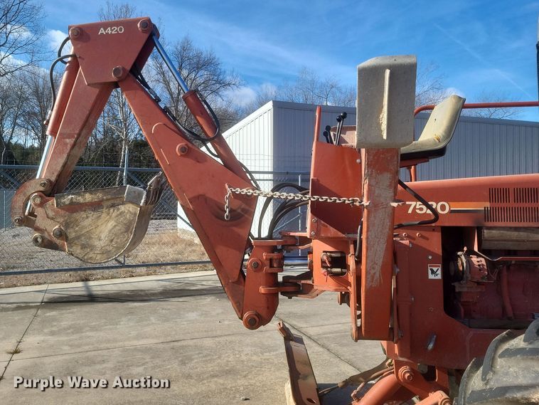 image for item DS5180 1992 Ditch Witch 7520DD cable plow